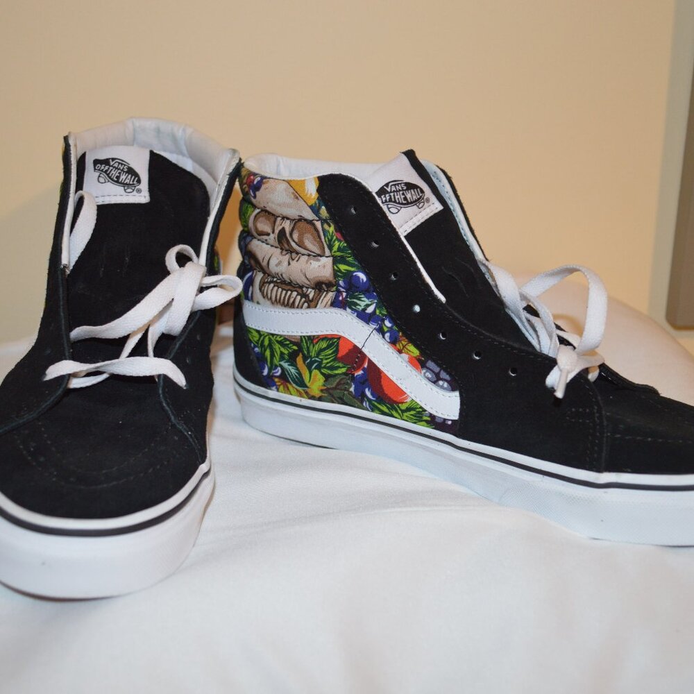 NWT Vans 7.5 Men's 9 Women's Sk8-Hi Skater Shoes Skull Fruit - Picture 4 of 8